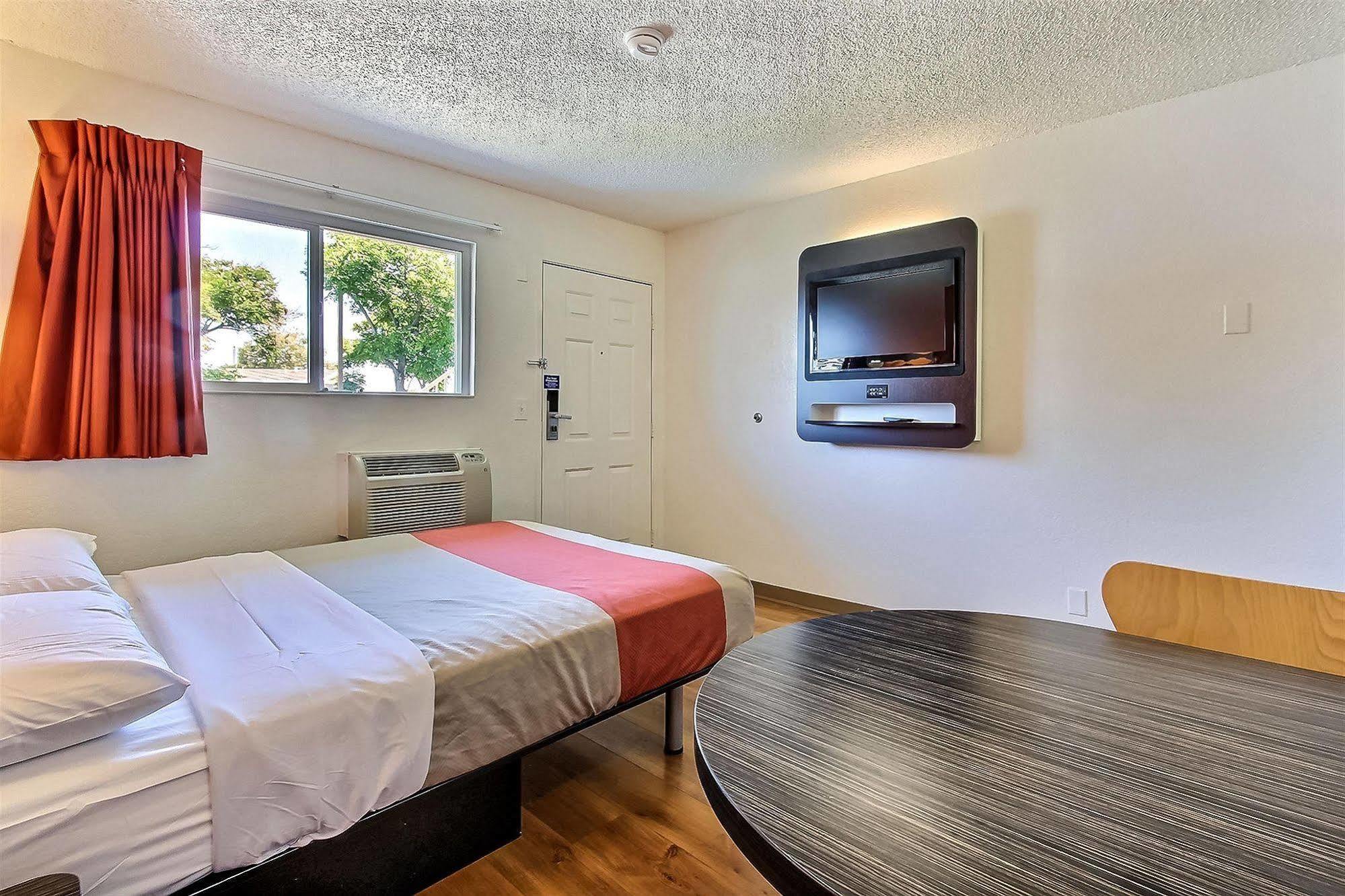 Motel 6-San Jose, Ca - Airport Εξωτερικό φωτογραφία