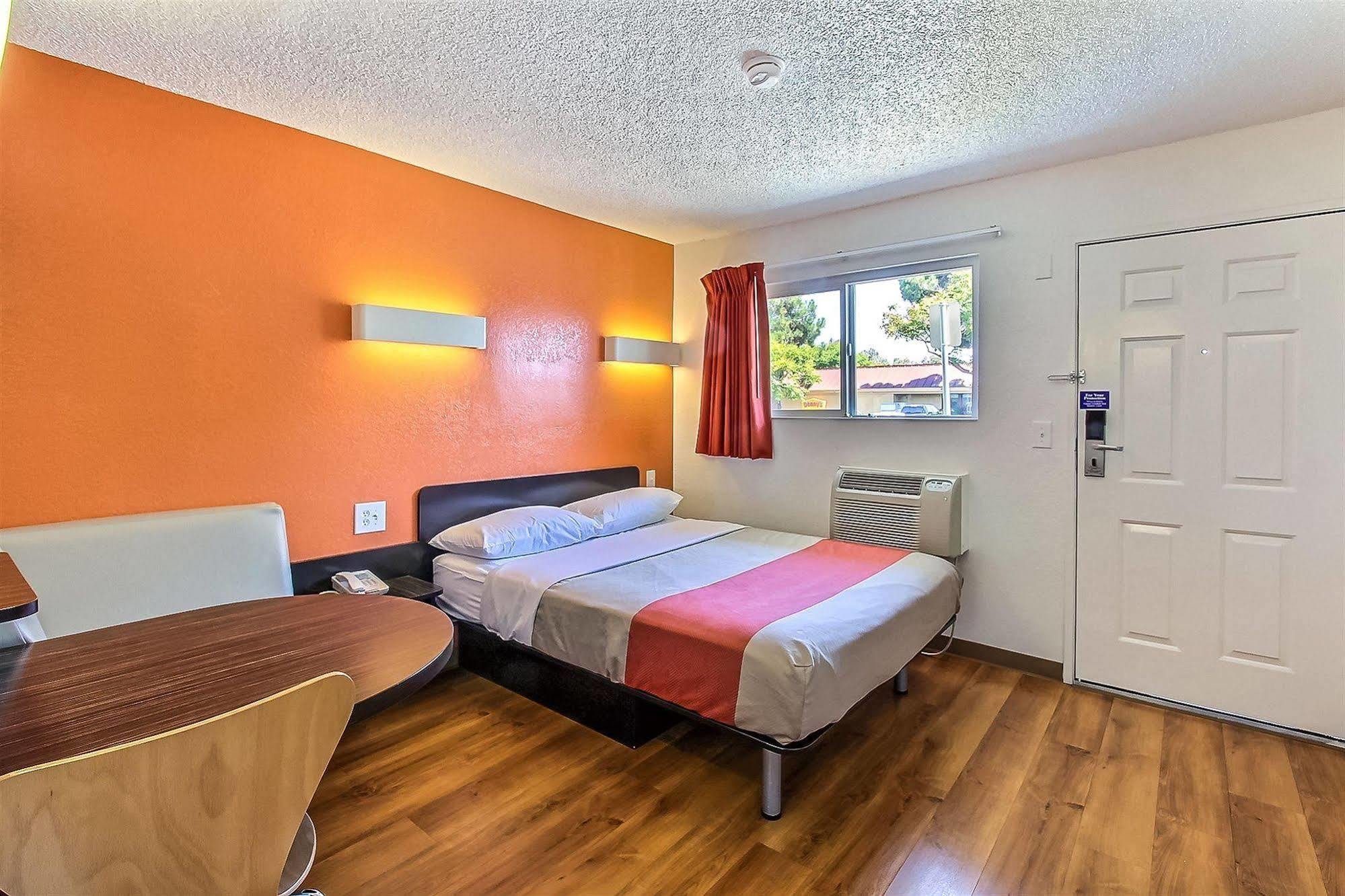 Motel 6-San Jose, Ca - Airport Εξωτερικό φωτογραφία